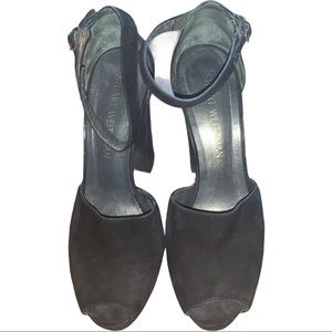 Stuart Weitzman Black Suede Sandals 3 Inch Sz 7.5